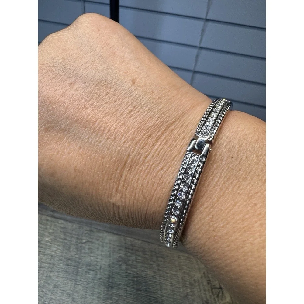 Platinum Tone Crystal Rhinestone Hinged Bangle Bracelet Silver Elegant Sparkly
